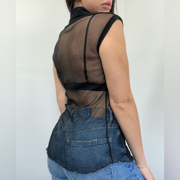 Vintage Y2K Black Mesh Sheer Fish Net Short Sleeve Button Front Top Size M - Picture 5 of 10